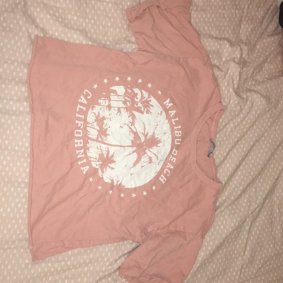 Malibu beach pink crop top - Picture 2 of 4